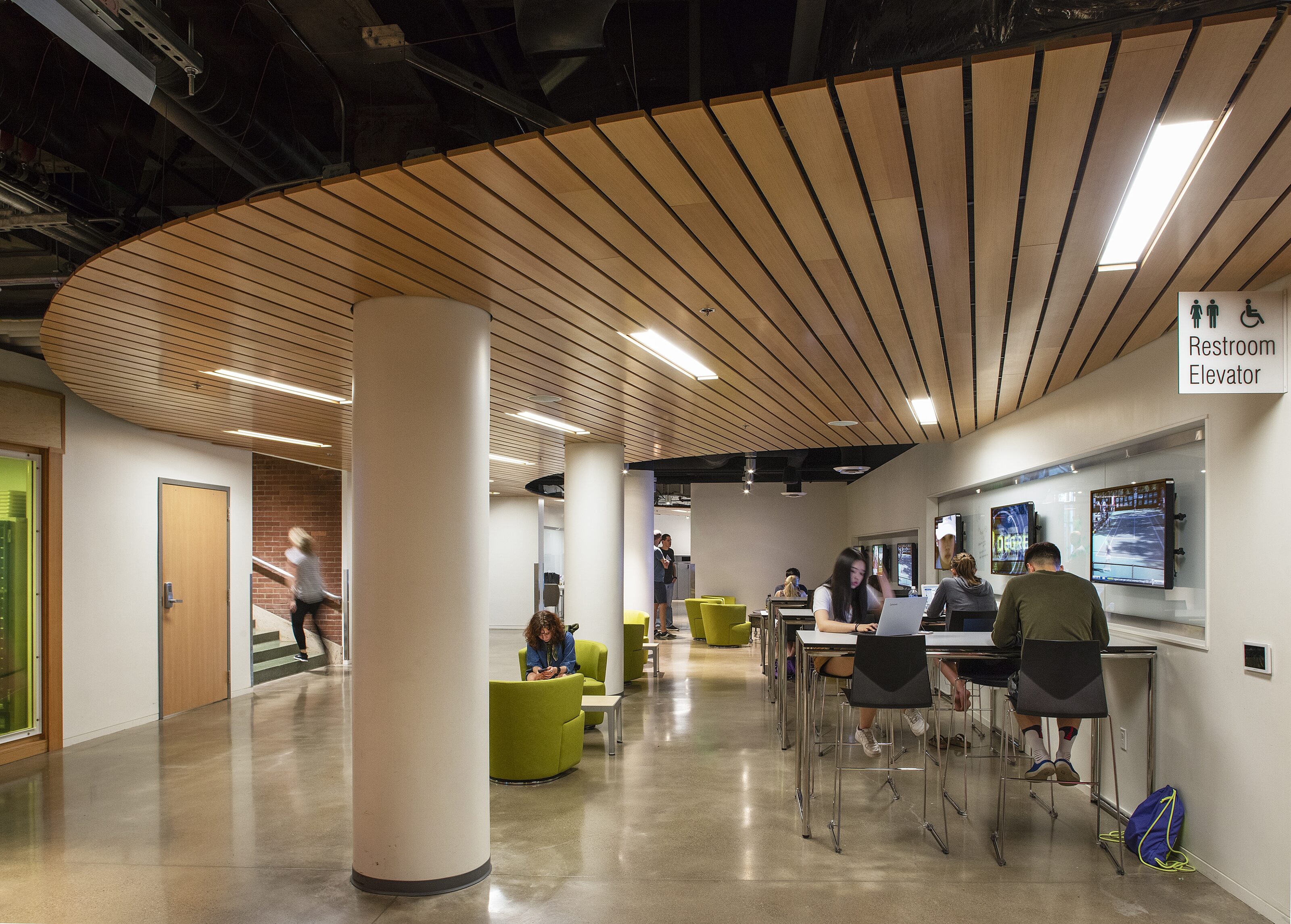 Curved ceiling